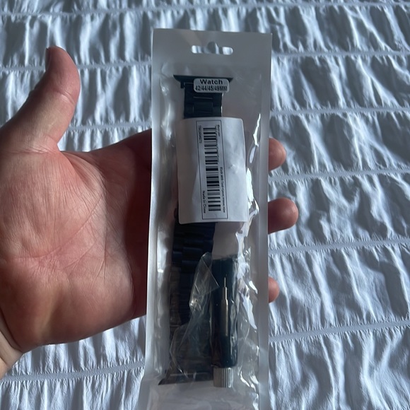 Classic Metal Band For Apple Watch Series 8 7 41MM 45MM - Picture 4 of 4